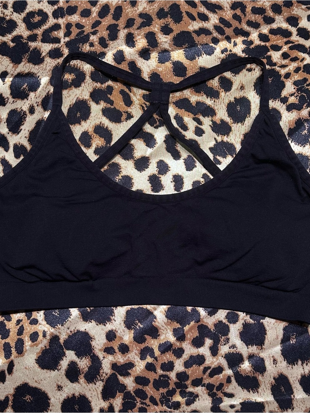 ❌SOLD❌Black Strappy Back Seamless Sports Bra